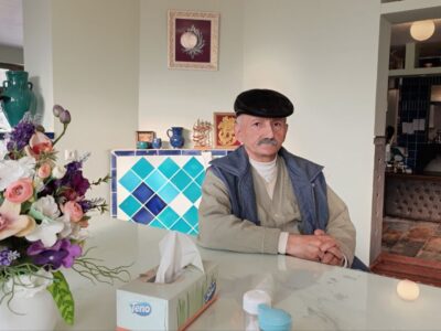 حسن حضرتی نوین؛ مردی که زندگی‌اش میان کباب و کتاب جاری است!