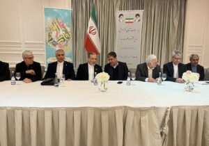 نشست استاندار اردبیل با وزیر امور خارجه و پیگیری اولویت‌های دیپلماسی اقتصادی ایران و آذربایجان