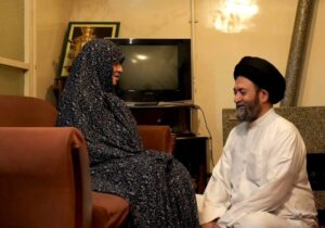 احترام به مادر جایگاه نمی شناسند