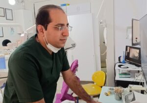 مهاجری؛ از مطبِ پایتخت تا نفسِ گرمِ شهرِ چشمه‌ها