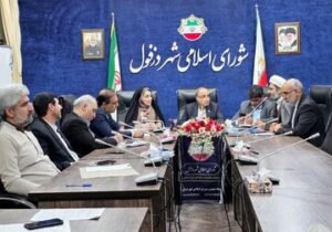 نیروهای حجمی و شرکتی شهرداری تعیین تکلیف شوند