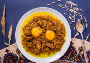 پیچاق قیمه غذای محبوب اردبیلی ها