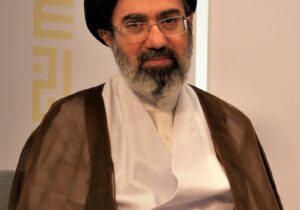 دستور رهبر معظم انقلاب اسلامی به ادامه خدمت منصوبان رهبر شهید بر اساس احکام و تدابیر سابق